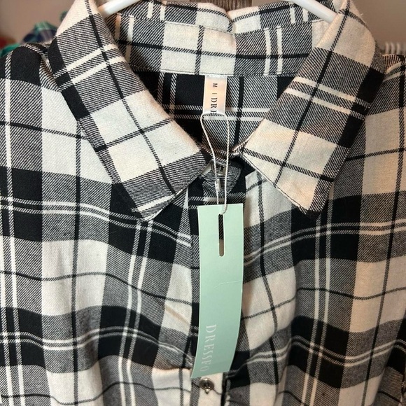 NEW w/ Tags- Black & White Plaid Flannel Dress | Size M (US 6) - Picture 4 of 12